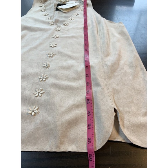 Liberty Garden Sleeveless Top Women Large Neutral Embellished Flowers Faux Suede - Picture 13 of 13
